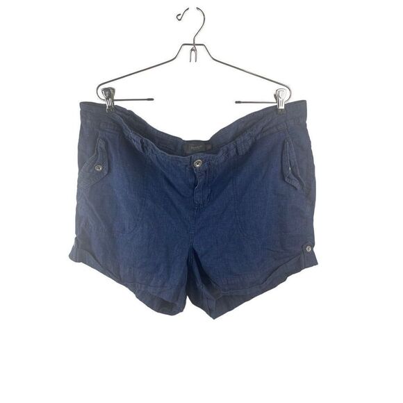 Torrid High Rise Denim Shorts Size 20 - Picture 1 of 7